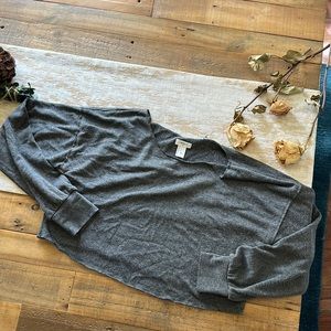 Forever 21 sweater crop. Small. Dark heather grey. NWOT